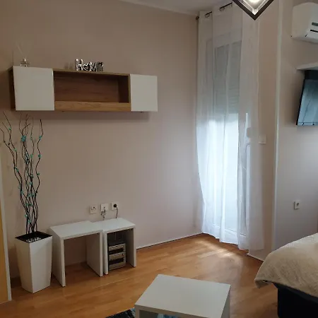Apartment Aurora 2 Novi Sad
